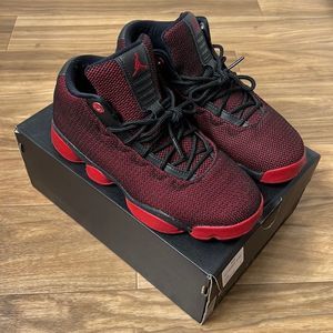Red and Black Jordan Horizon Low